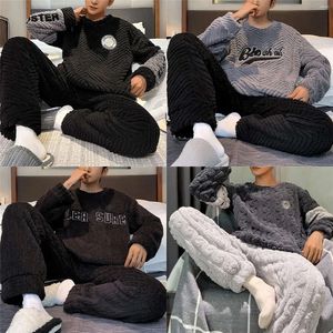 Sleepwear heren winter mannen verdikken koraal veet pijama's cartoon vrije tijd pamas set zachte fleece pyjama homme voor slapen