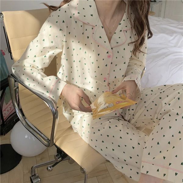 Ropa de dormir Nueva oferta Ropa para el hogar para mujer 2022 Otoño Invierno Conjunto de pijamas de manga larga para mujer Conjuntos de pijamas de pantalón largo Conjunto de ropa de dormir de ocio de algodón