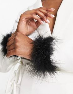 Manches de bras en gros plumes de dinde naturelles poignets bracelet fourrure colorée Plume femmes Bracelet manchette accessoires de cheveux bracelet de cheville gifles sur les manches 231012