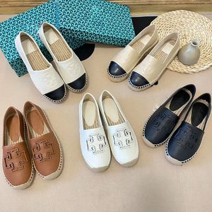 Dia's Designer Slippers Schoenen schoenen Fashion Mule Comfort Women Sandalen Gratis scheepsschoenen voor vrouwelijke schoenen Trainers Men Schoenen