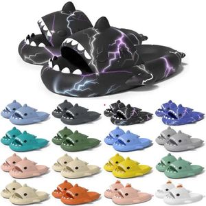 Slides Slipper Sandale Free Sandal Designer Sliders for Sandals Gai Pantoufle Mules Men Women Slippers Trainers Tongs Sandles Color27 7 8C0 S S