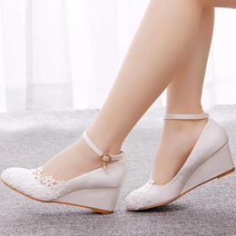 Sandalias de pedicura delgadas de 5 cm Corto 601 Tacones altos Godas para mujeres Hebilla de corte poco profunda Cabeza redonda de zapato Novia 9651 2515 65