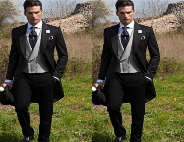 Slim Fit Groom Costumes Men Costumes Country Style Mariage Suisse Groomsman Blazer Men Groom Tuxedos Cabinet Pantalon Pantalon Ves6976364