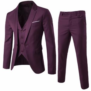 Slim Fit Groom Tuxedos Notch Lapel Hommes Tuxedos De Mariage Populaire Hommes D'affaires Dîner De Bal Blazer 3 Pièce Costume (Veste + Pantalon + Cravate + Gilet) 1067