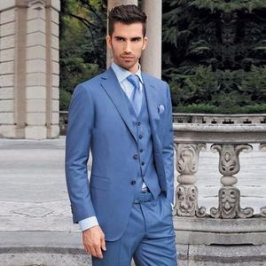 Slim Fit Sky Blue Groom Tuxedos Muesca Solapa Padrino de boda Esmoquin Moda Hombres Chaqueta de fiesta Blazer Traje de 3 piezas (chaqueta + pantalones + corbata + chaleco) 868