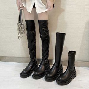 Slim plat cuissardes bottes plate-forme femmes mince semelle épaisse sur le genou bottes femmes chaussures noir hiver longues bottes femmes 210911