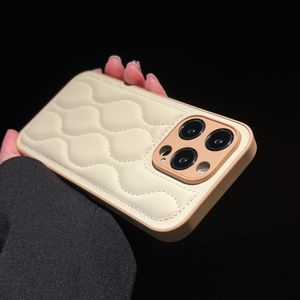 Doudoune en cuir mince, étui souple pour iPhone 15 Pro Max 14 13 12 11, housse de Protection antidérapante pour objectif à Grain géométrique