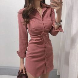 Mince OL rétro tout-match tempérament rose revers simple boutonnage enveloppement hanche robe Mini taille haute solide robe Mujer chemises 240309