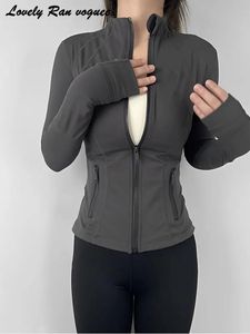 Veste de Yoga Slim à manches longues pour femmes, fermeture éclair complète, mode femme, manteau de Sport, printemps été, rue, rayures solides, haut de jogging, 240309