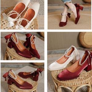 Slingback Vrouwen Hakken Jurk Schoenen Zwart Leer Puntschoen Sandalen Slingbacks Pomp Witte Hak Comfy Mode Loafer Sandaal