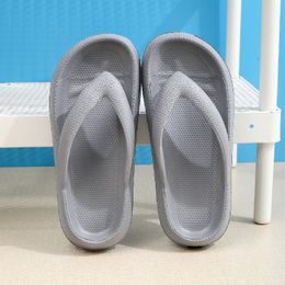 Slip flops anti -slippers met slippers voeten buiten zomer zacht badkamerpaar dragen buiten casual dikke dikke sandalen zandschoen 133 c pers