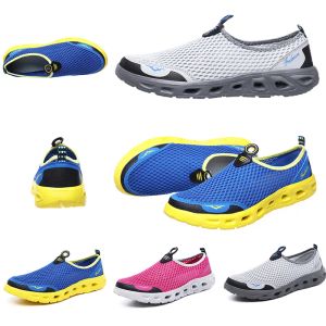 slip sur la mode été femmes hommes chaussures de course été respirant chaussures de wading baskets de sport marque maison fabriquée en Chine 3944