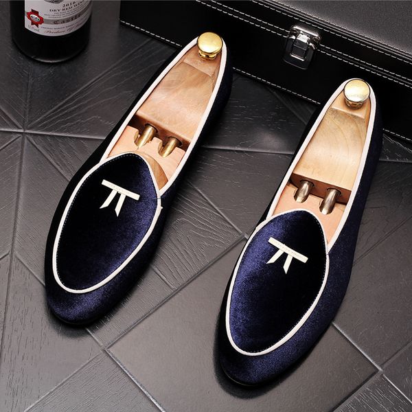 Slip Wedding Party on Designer Dress Shoes Italian Fashion Handmade Men Black Blue Blue Moccasins Formeaux Muisseaux décontractés B57 43874 FASHI