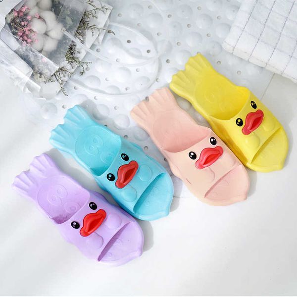 Pantoufle 2019Bébé Enfants Pantoufles Garçons Filles D'été Pantoufles Enfants Flip Flop Toddler Motif De Canard Maison Eau Douce Dessin Animé Chaussures Antidérapantes T230302