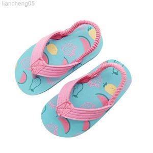 Slipper 2022 Zomer nieuwe slippers voor babykinderen Kinderen Slippels Girls Sandalen Huis Slippers voor kinderen Zachte platte strandschoenen W0217