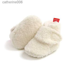 Slipper 2023 Nieuwe Mode Winter Baby Baby Slippers Meisjes Jongens Booties Warme Babysokjes Schoenen Pasgeboren Wieg Schoenen Baby prewalkers 0-18ML231114