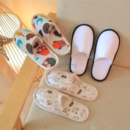 Slipper 5 paires pour enfants pantoufles jetables Spa hôtel spa portable fermé pantoufles mignonnes à la maison pour enfants bébé chaussures de voyage en intérieur 240408