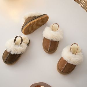 Slipper llegada para niños zapatillas de cuero impermeable clásico zapatos para el hogar de niños para niños zapatos de invierno para niñas zapatos planos de nieve 230509