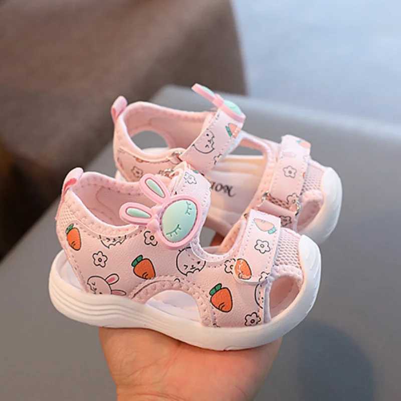 Slipper Baby Girl Sandals Summer Cartoon Rabbit Princess Shoe Sandalen voor meisjes Kid Non-Slip Soft Sole Toddler Shoe Fashion Beach Sandals Y240423
