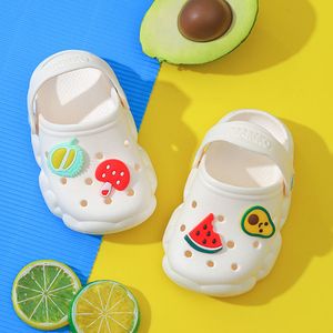 Slipper Baby Muilezels Meisje Jongen Slippers Zomer Kinderen Tuin Schoenen Leuke Cartoon Fruit Strand Schoenen Ademend Gezellige Kinderen Casual schoenen 230612