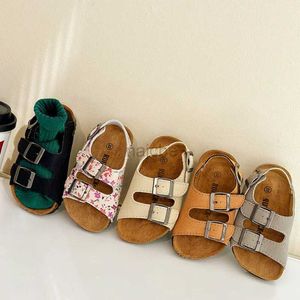 Slipper Children Sandalias de playa para niños Summer Summer Soft Sole Anti Slip Kids Zapatos Niñeras Casuales Sandalias planas de punta abierta 2448