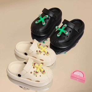 Slipper kindergatschoenen slippers zomers sandalen zachte anti-slill-diy ontwerp kindschoenen Sandy Beach Boys Girls schoenen 2448