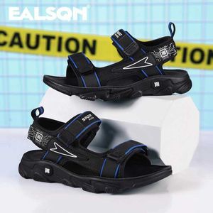 SLIPPER KINDEREN ZOMERS JONGENS LEDERS Sandalen Babyschoenen Kinderen Flat Kind Strandschoenen Sports Zachte niet-slip Casual peuter sandalen Y240423