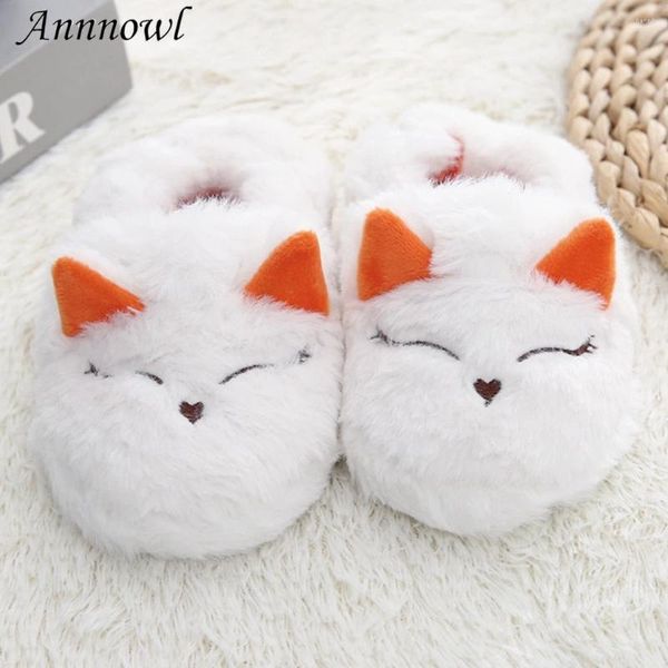 Slipper Fashion Toddler Boy Slippers Girl Indoor Carton d'hiver Enfouire de maison chaude