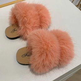 Slippers van imitatiebont voor kinderen thuis Platte glijbanen Harige zomerschoenen Zachte zool Kinderslippers voor meisjes Schoenen Indoor Slippers CSH1420 231218