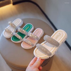 Slipper Girls Rhinestone Slippers 2022 Zomer Fashion Princess Outdoor Open-teen kinderen Student Casual Flat Heels Sandalen