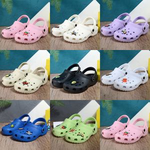 Slipper Kids Flip Flop Slippers Designer Toddlers Sandals Hole Clog Boys Filles Chaussures de plage Baby Casual Summer Youth Childre