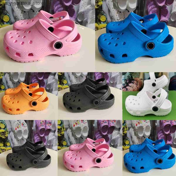 Slipper Kids Flip Flop Slippers Designer Toddlers Croc Sandals Hole Clog Boys Filles Chaussures Baby Baby Casual Summer Youth Children Slides Light Q240409