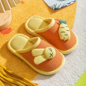 Zapatilla Zapatos para niños Zapatillas de casa Dibujos animados Zanahoria Algodón Invierno Interior Alta calidad Niñas Niños Hogar