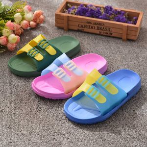 SLIPPER KIDS SLIPPERS JOONS GIRLS Non-slip zacht bodem meisjes badkamer slippers zomer mozaïek patroon mooie babyjongens thuiswaterschoenen t230302