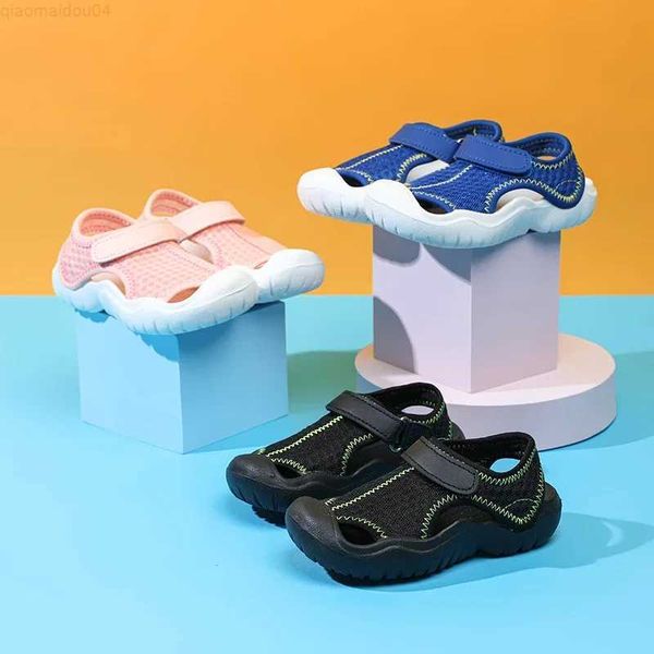 Slipper NUEVA LLEGA Summer Children Beach Boys Casual Sandals Zapatos para niños Cerrado para bebés Sandalias deportivas livianas para niñas para niñas.