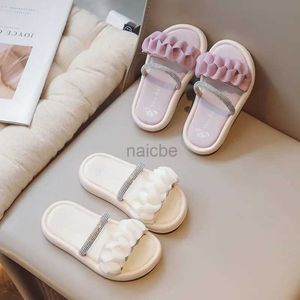 SLIPPER NIEUWE GIRLS SLIPPERS ZOER SURNESTONE Soft Sole Sweet Style Slippers Fashion Girls Prinsesschoenen buiten dragen Pantufa 2448