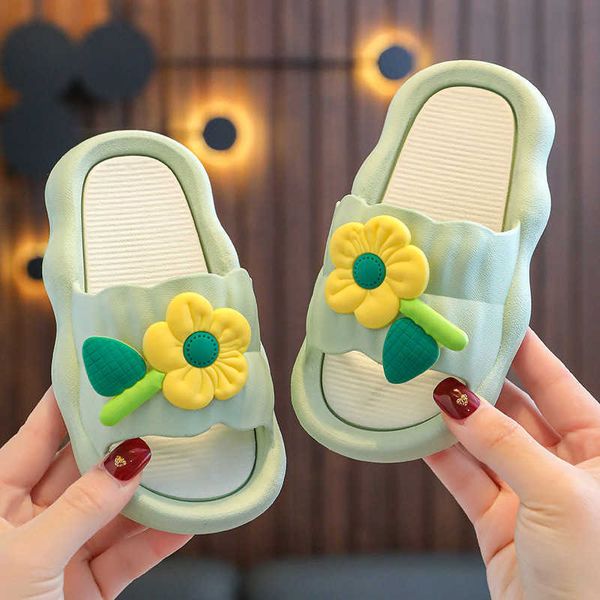 Zapatillas Pantuflas para chico, novedad de verano, zapatillas para niña, zapatos de suela blanda para el hogar, sandalias antideslizantes, zapatos de flores para niño, chanclas