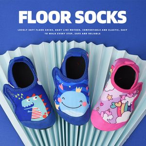 Slipper slippers Kinderen Anti-slip Huisschoenen Baby Girl Katoen Non-slip vloer Socks Baby Boy Strandschoenen Cartoon Indoor Socks Kids Slippers 230203