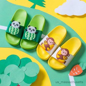 Slipper zomer schattige watermeloen panda kinderen slippers fruit niet-slip licht kinderschoenen huizen huis indoor slippers jongens badkamer schoenen r230815