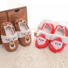 Slipper Peuter Meisje Slippers voor Jongen Winter Pluche Warme Cartoon Kerstman Herten Kerstcadeaus Kinderen Thuis Schoenen Kleine Kid Schoeisel 231206