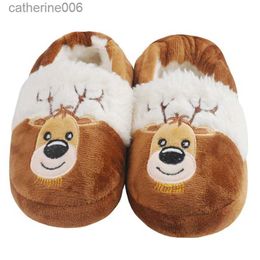 Pantoufles d'hiver en peluche pour garçons et filles, pantoufles chaudes de dessin animé, père noël, cerf, cadeaux de noël, chaussures de maison pour enfants, chaussures pour petits enfantsL231115