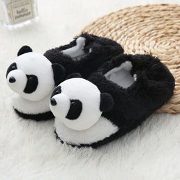 Pantoufle hiver Panda pantoufles enfants enfant en bas âge fille antidérapant garçons fourrure diapositives coton chaussures d'intérieur chaud moelleux maison enfants pantoufle 230530