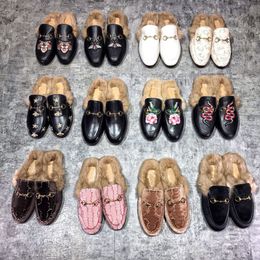 Slippers 2022 Chaussures de créateurs Classiques Slipper authentique 100% Loafers en laine Muller Slippes1 avec boucle Fashion Femmes Sandals Ladies Fur Casual Fur Farts