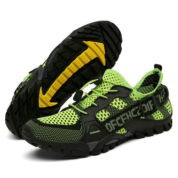 Slippers 2022 Men Femmes Summer Mesh Breathable Men Sneakers Outdoor Trail Sports Chaussures Taille 3647 Place Swimming Shoes Barefoot Sneakers