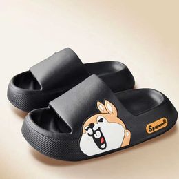 Slippers 2022 Zomer nieuwe schattige tijgersticker dikke zool dames slippers badkamer strand indoor sandalen paar glijbanen zachte vrouwen schoenen z0215