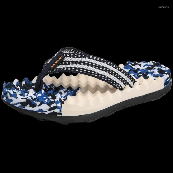 Zapatillas 2023 llegada verano hombres chanclas sandalias de playa de alta calidad Zapatos antideslizantes Hombre Zapatos casuales al por mayor T022