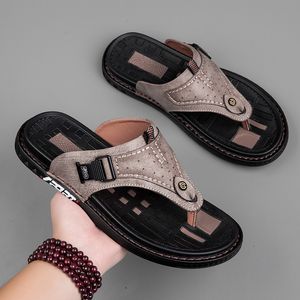 Slippers 2023 Merk Handgemaakte Slippers Mannen Zomer Ademende Casual Schoenen Antislip Outdoor Strand Lederen Sandalen 230628