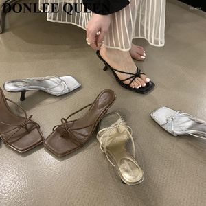 Slippers 2023 mode smalband dames hig h hielen clip teen sandalen elegante jurk pompen gouden sliverglaasjes flip flops mujer