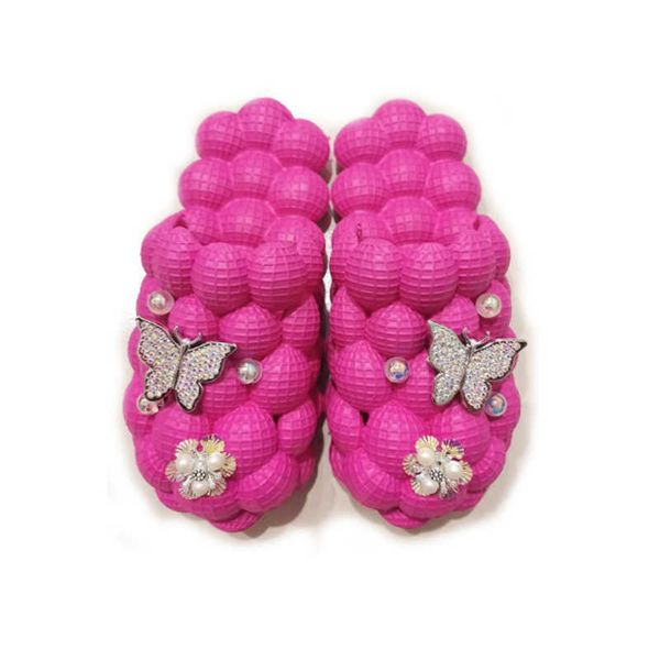 Pantoufles 2023 Mode Unisexe Été EVA Maison En Gros Mousse Femmes Boule Bulle Sandales Hommes Chaussures Bulle Diapositives Pantoufles Avec Charmes G230328