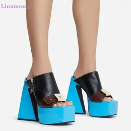 Slippers 2024 Arrivaux talon carré pour femmes plate-forme de femme zip et boucle de conception de la mode extérieure Chaussures sexy décontractées